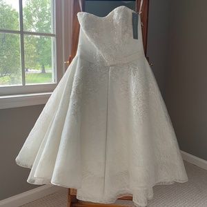 Bridal gown